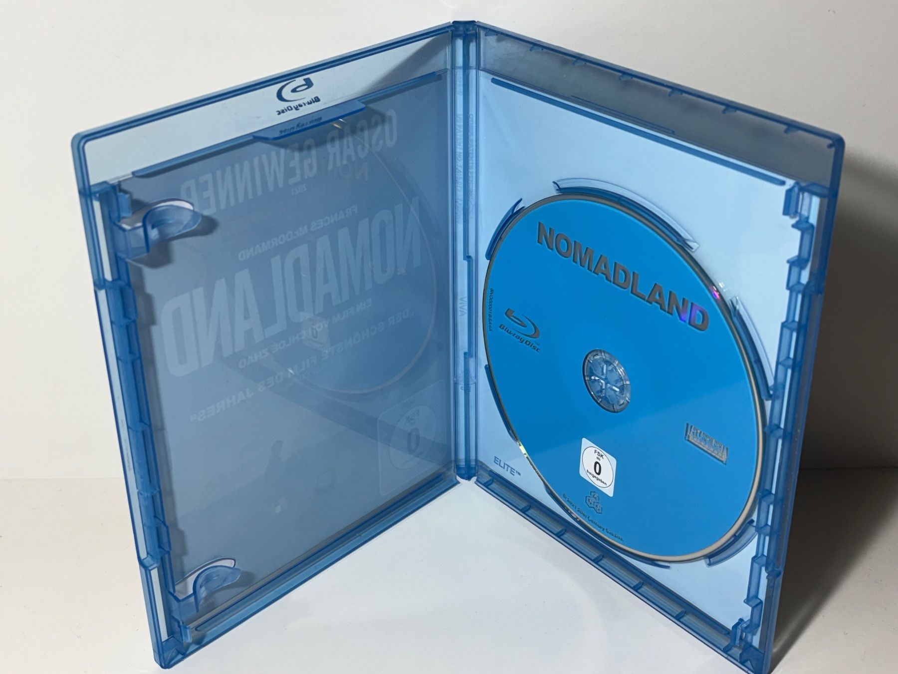 Tutti i DVDs: Nomadland Blu Ray – Usato da Wilderswil venduto da Sstriker 2