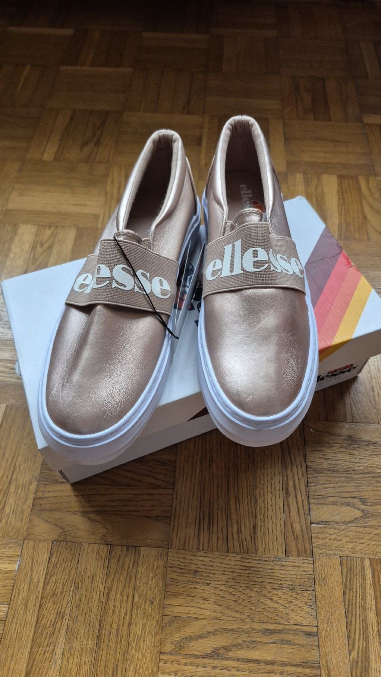 Ellesse Scarpe da donna: Ellesse Schuh/ Panforte Slip On – Nuovo e nell'imballaggio originale da Zürich venduto da Knauelrockerin