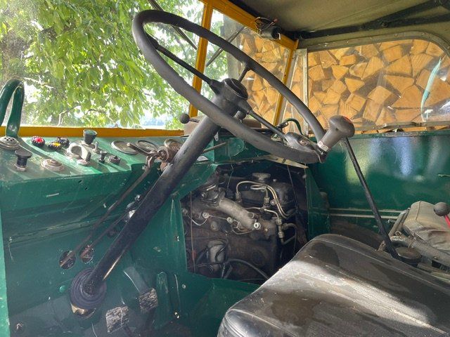 Unimog Veicoli commerciali: Unimog 411   Oldi – Usato da Wald ZH venduto da Hul1204 5