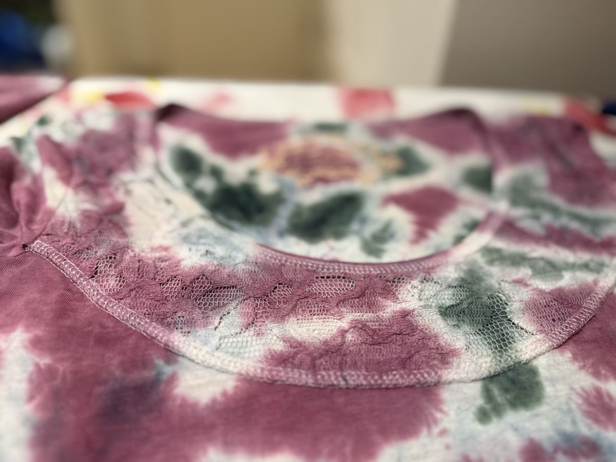 Esprit T-Shirts: Esprit Shirt Batik, Gr.38 🌞🌸 – Gebraucht aus Egg b. Zürich von Flummi 8