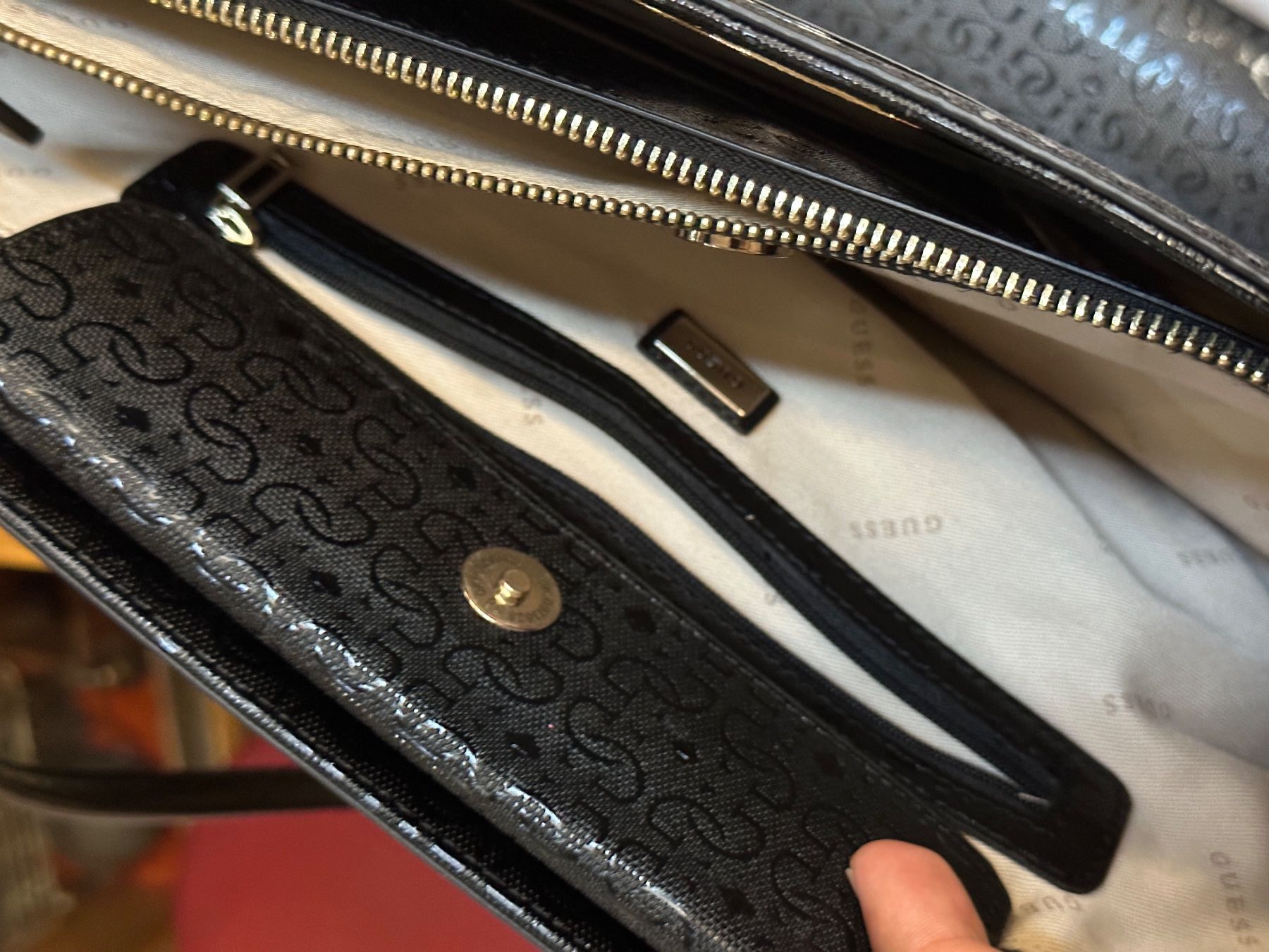 Guess Borse da donna: Guess Handtasche – Usato da Reiden venduto da Zofi-Brocki 3