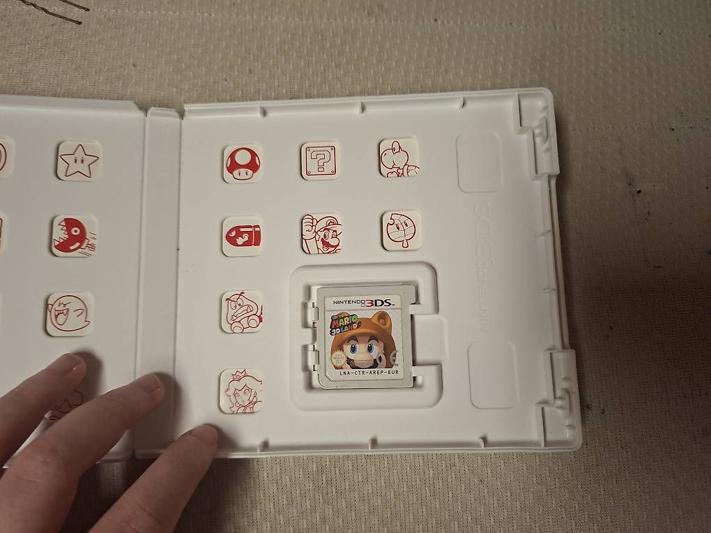 Giochi: Super Mario 3dland 3ds spiel – Usato da Alikon venduto da e_w_lt5y 1