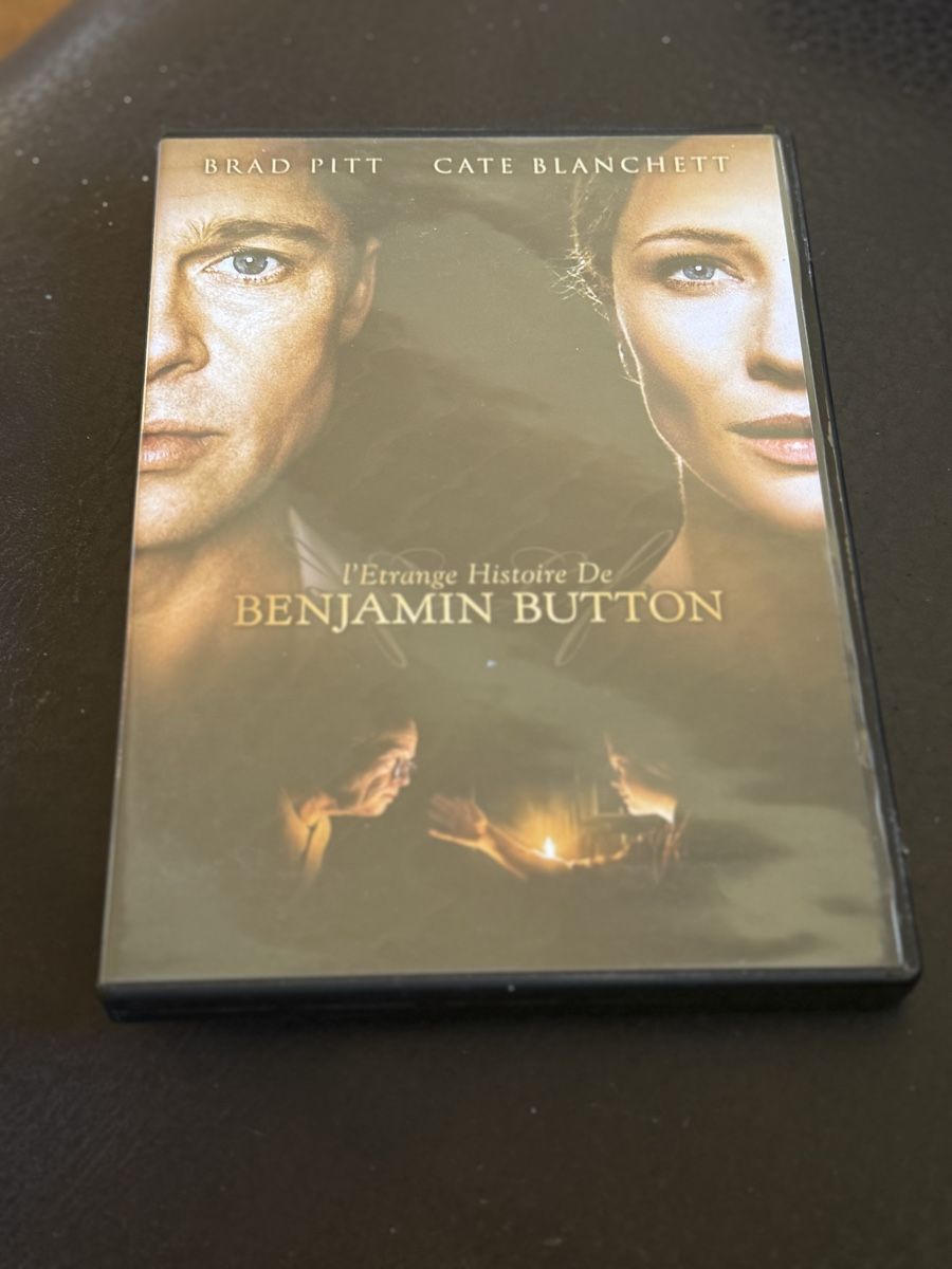 Tutti i DVDs: L’étrange Histoire de Benjamin Button (Brad Pitt) – Usato da Troinex venduto da grigri2020