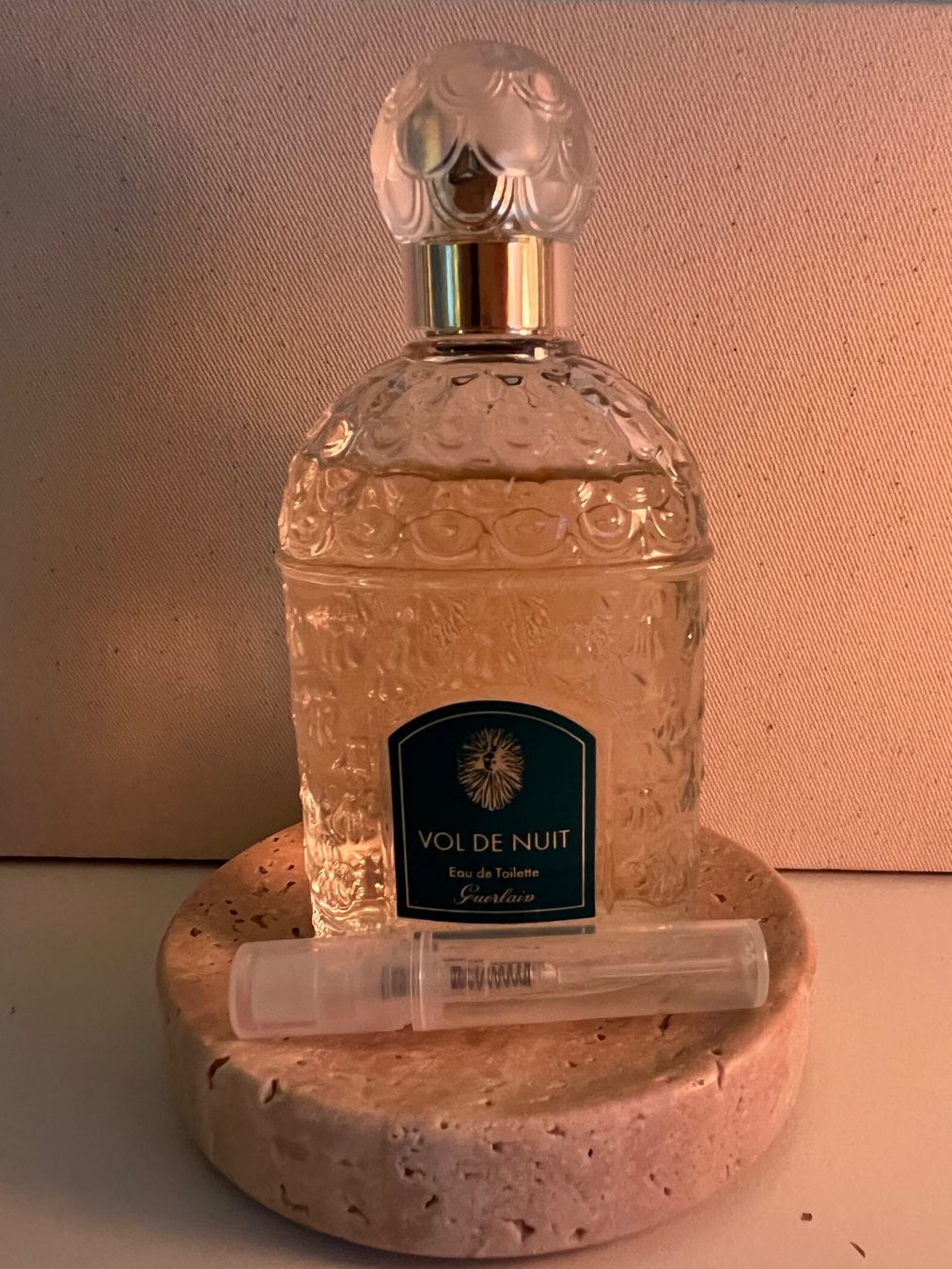 Guerlain Profumi & Eau de Toilette: 3 ml sample - Guerlain Vol de nuit EDT – Nuovo e nell'imballaggio originale da Zürich venduto da mel_nbh7