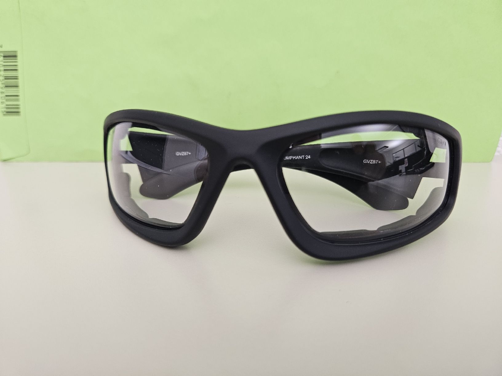 Occhiali & Lenti: Motorradbrille Global Vision Selbsttönend – Nuovo (secondo la descrizione) da Rüti ZH venduto da crirom 1