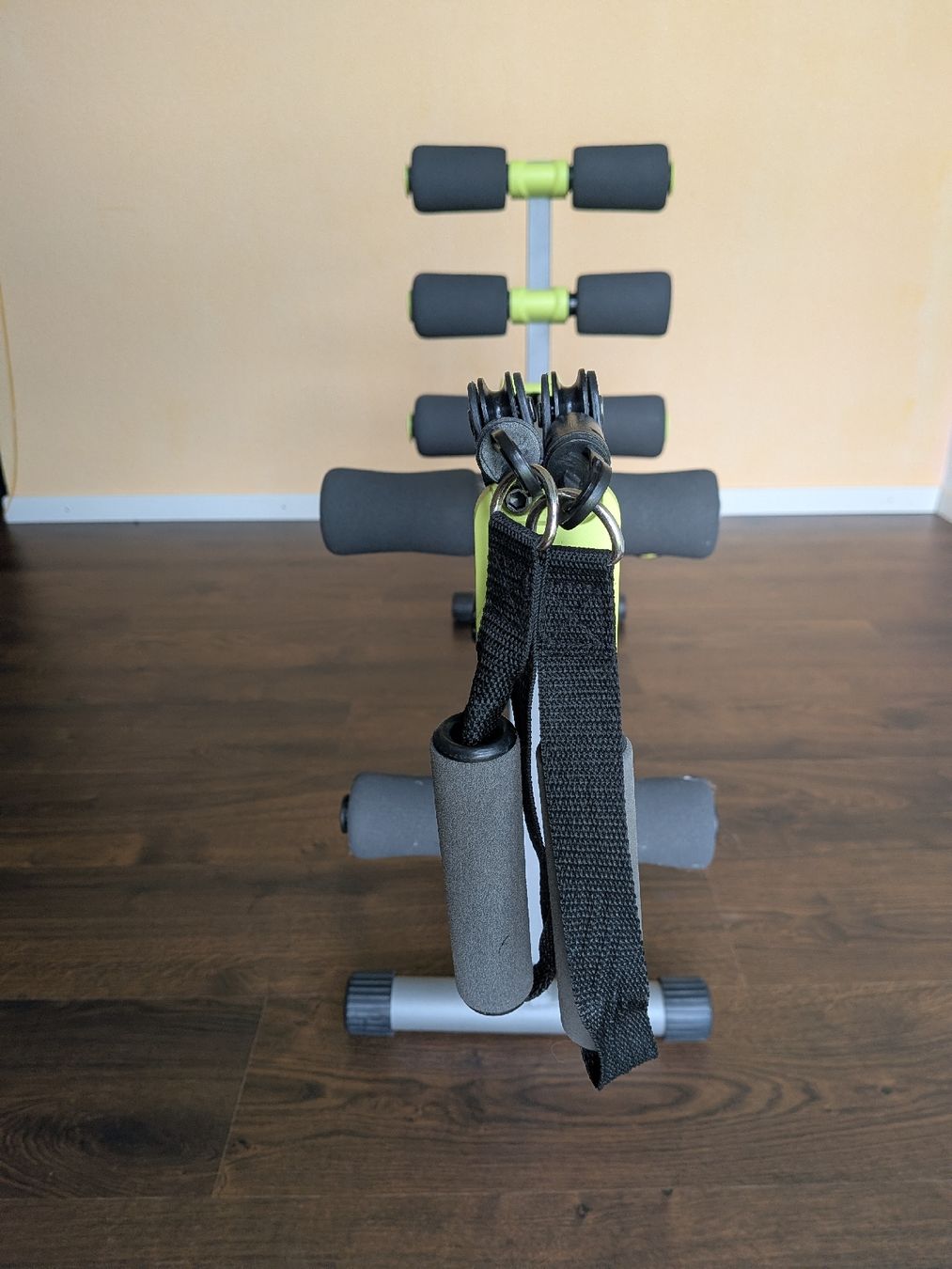 Hometrainer: Ganzkörpertrainer Trainingsgerät Wonder Core  – Usato da Diessenhofen venduto da riekekat