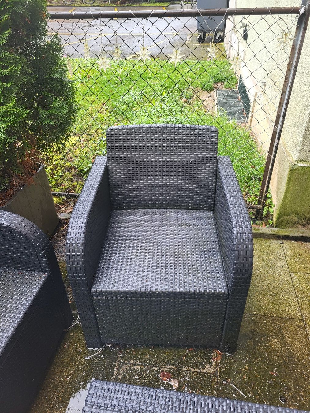 Tische: Modern 4-Piece Outdoor Patio Set – Gebraucht aus Zürich von spe_6hv2 3
