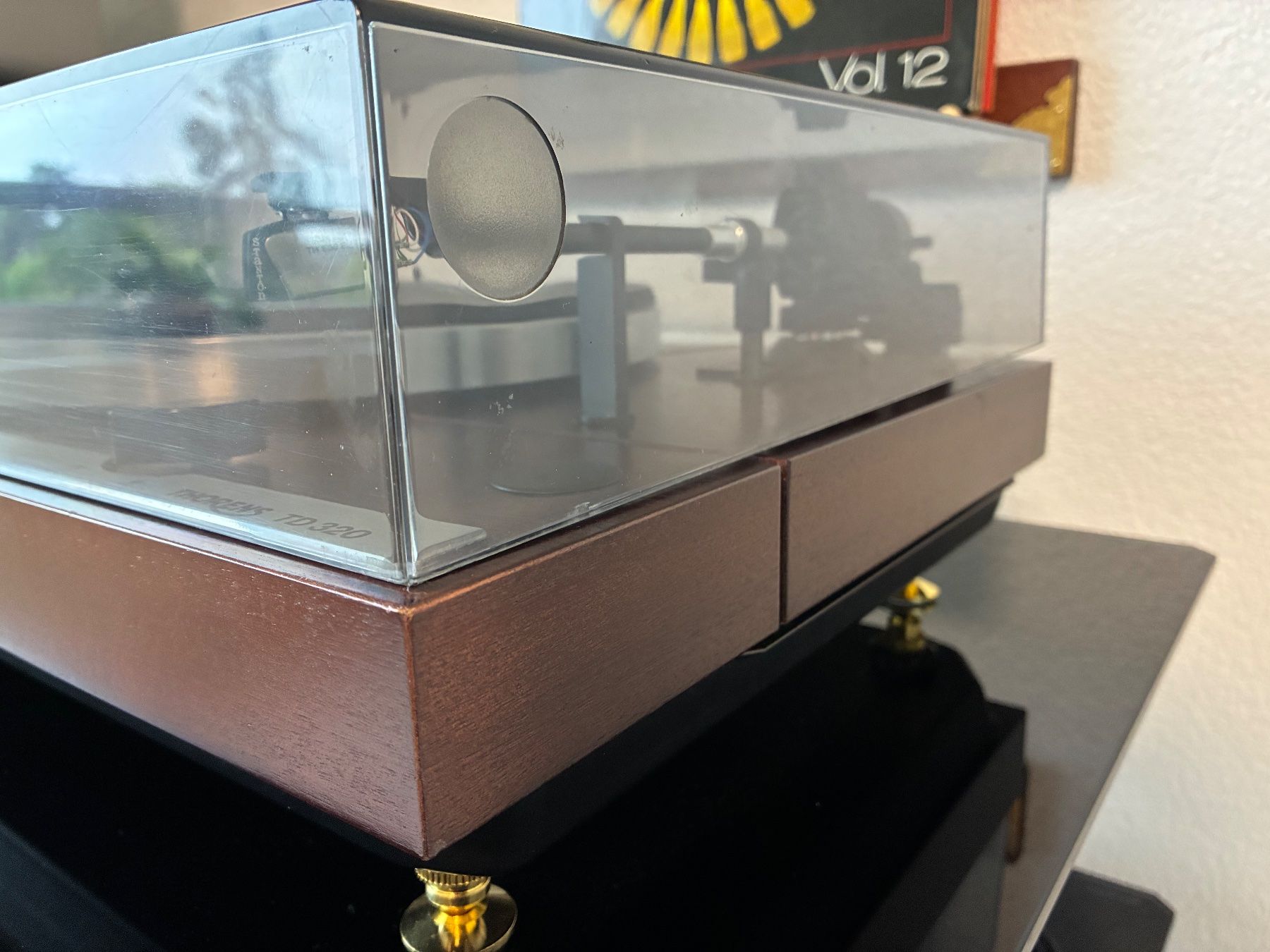 Thorens Giradischi: Thorens TD 320, High-End Plattenspieler – Usato da Döttingen venduto da zha_xh2w 3