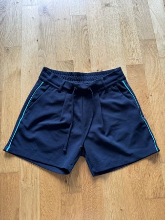 Sportliche Shorts Pigalle Gr. XS Damen blau neuwertig