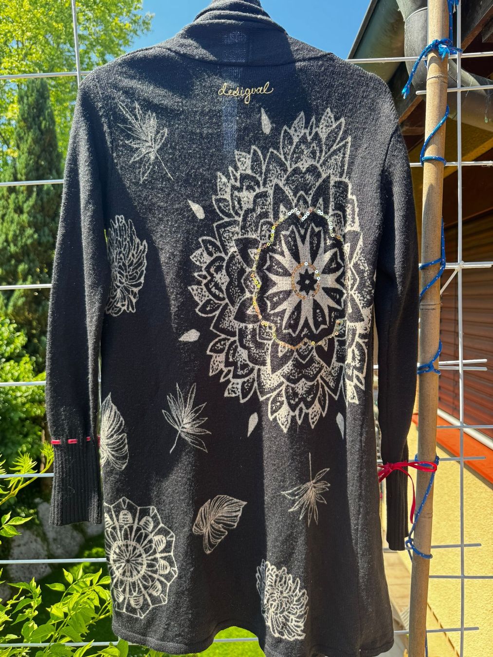 Desigual Jacken: Desigual Strickjacke Gr.S – Gebraucht aus Egg b. Zürich von Brocki_Insel_Egg 1