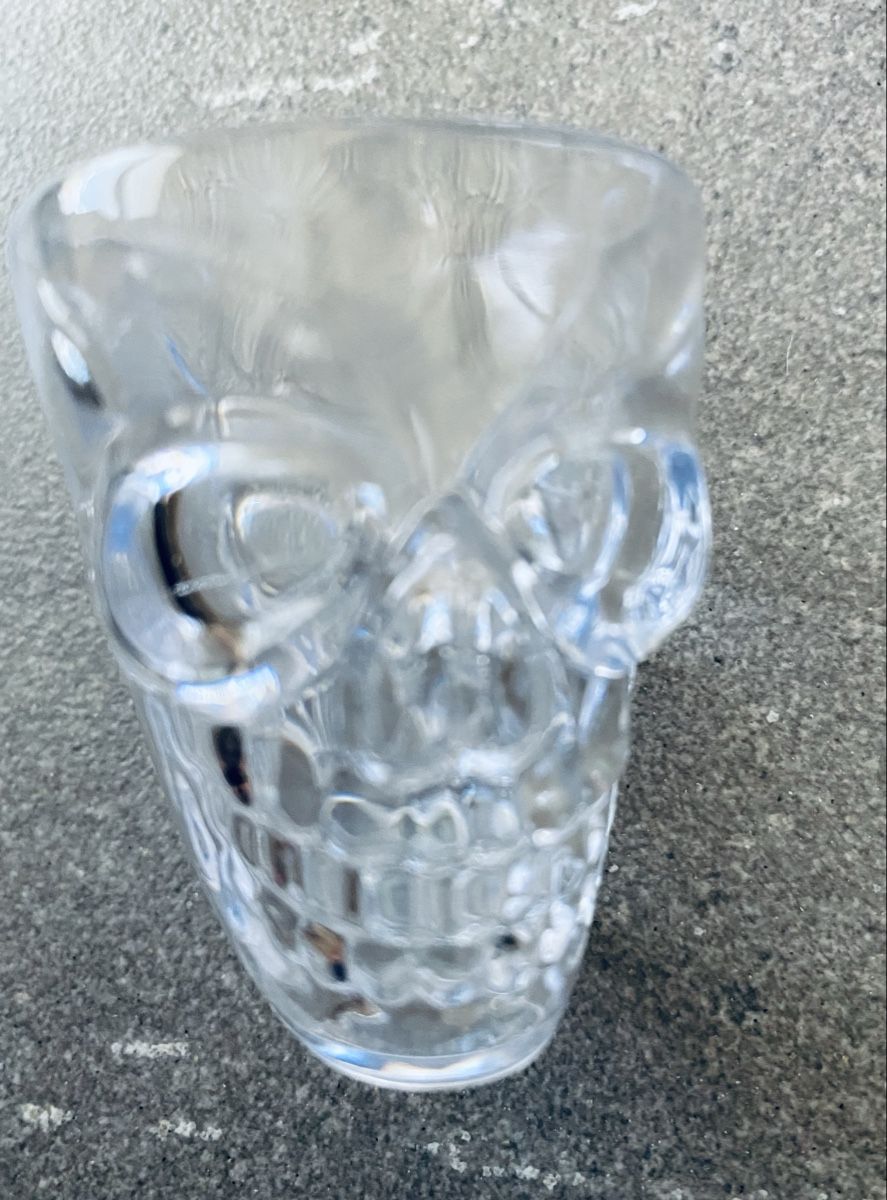 Behälter & Ähnliches: 4 STÜCK SCHNAPPSBECHER TOTENKOPF – Neu (gemäss Beschreibung) aus Malters von Kuettel1 2