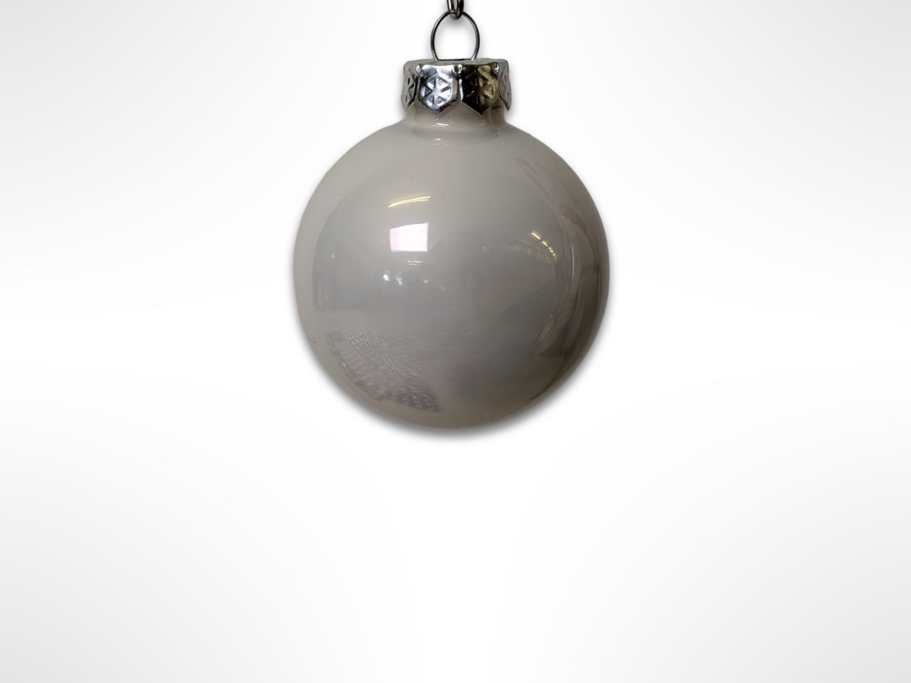 Tutte le decorazioni: Weihnachtskugeln weiss/beige/silber 242 Stück – Usato da Suhr venduto da Restwert_Suhr 2