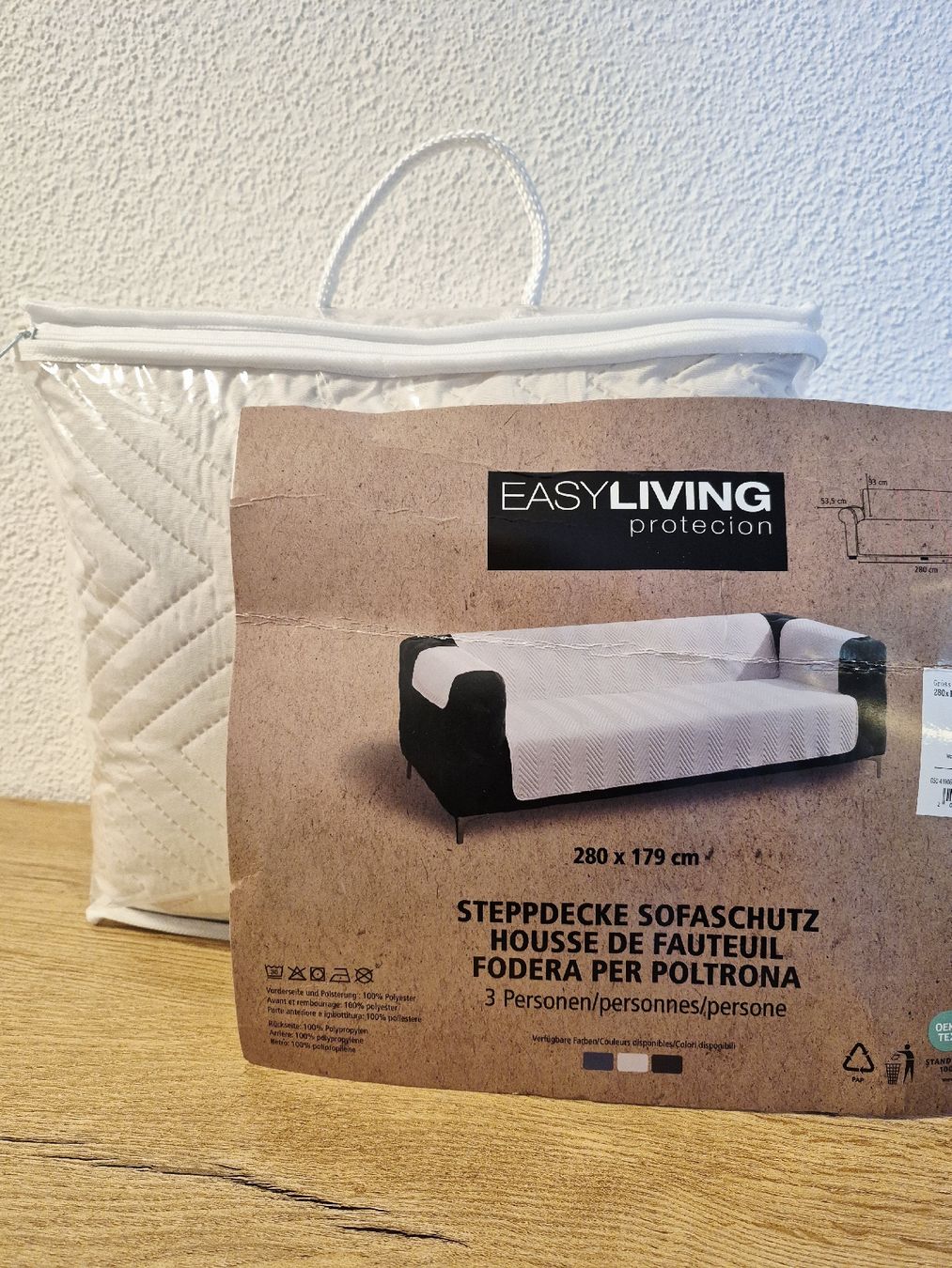 Coperte: Steppdecke Sofaschutz – Nuovo e nell'imballaggio originale da Wädenswil venduto da Orso31
