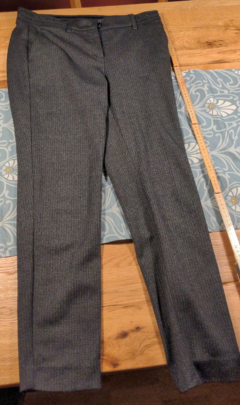 Manor Hosen: Schicke, warme Stoffhose Gr. 42 Grau – Gebraucht aus Basel von labaffe01