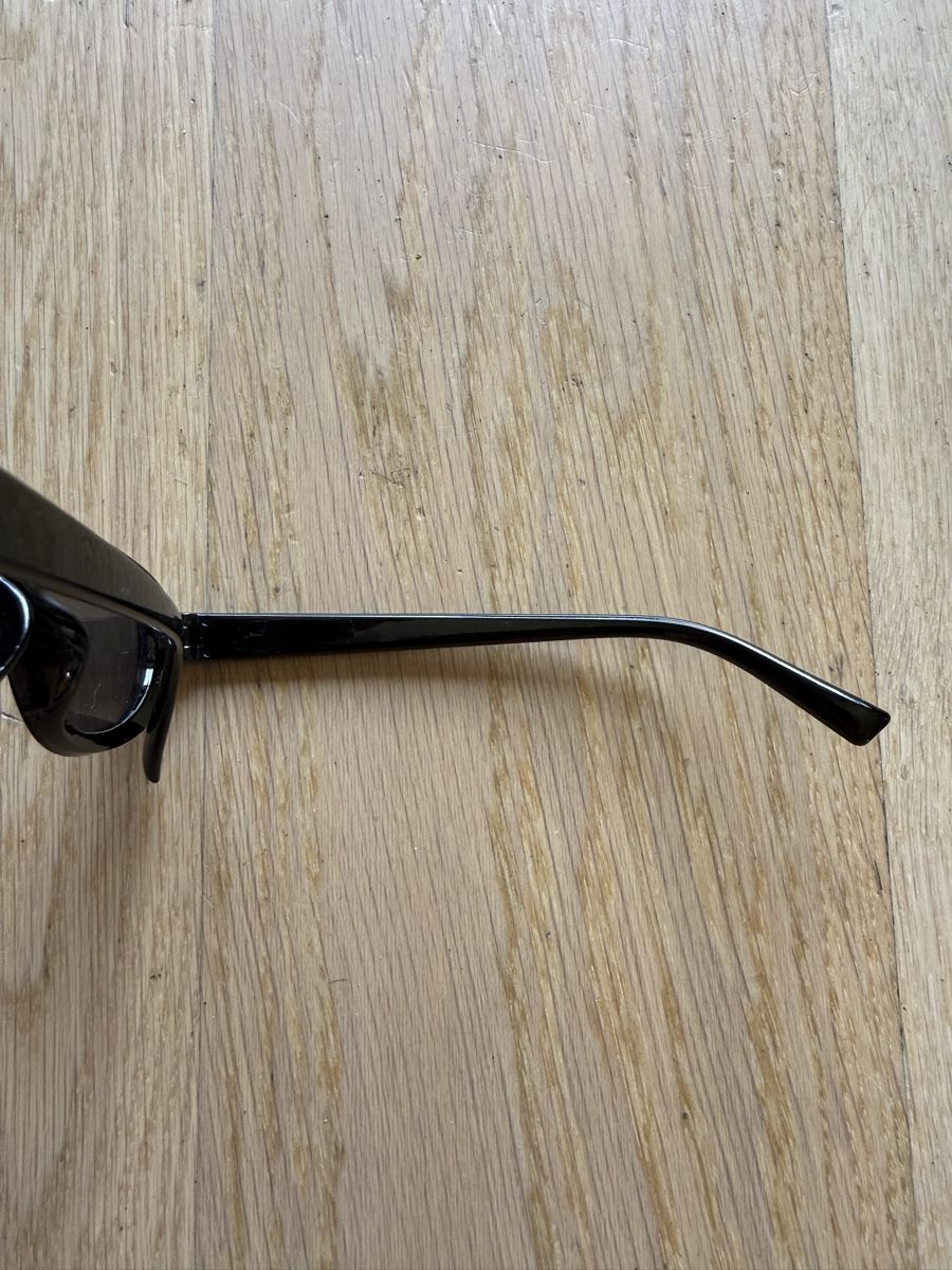Occhiali & Lenti: Lässige Sonnenbrille in schwarz  – Usato da Zürich venduto da sandro_colombini 2