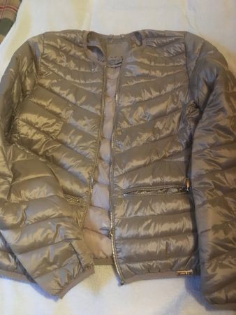 AMISU Steppjacke Gr. 38 beige Übergangsjacke Damen