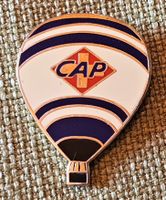 M016 - Pin Ballon CAP Schweiz Rechtschutz Versicherung