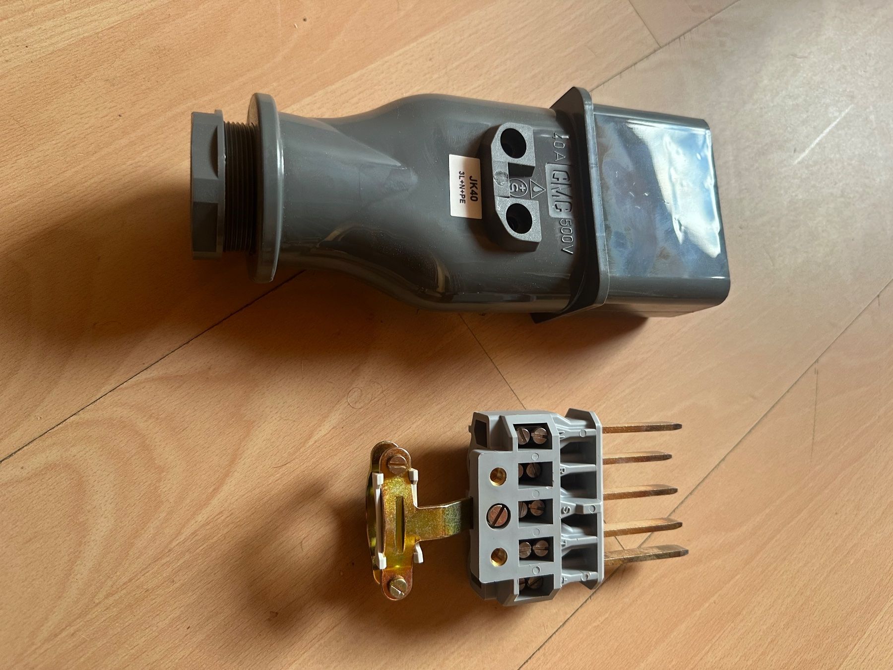 Spine: Stecker J 40 5 Polig CMC NEU – Usato da Huttwil venduto da Bolpa 6