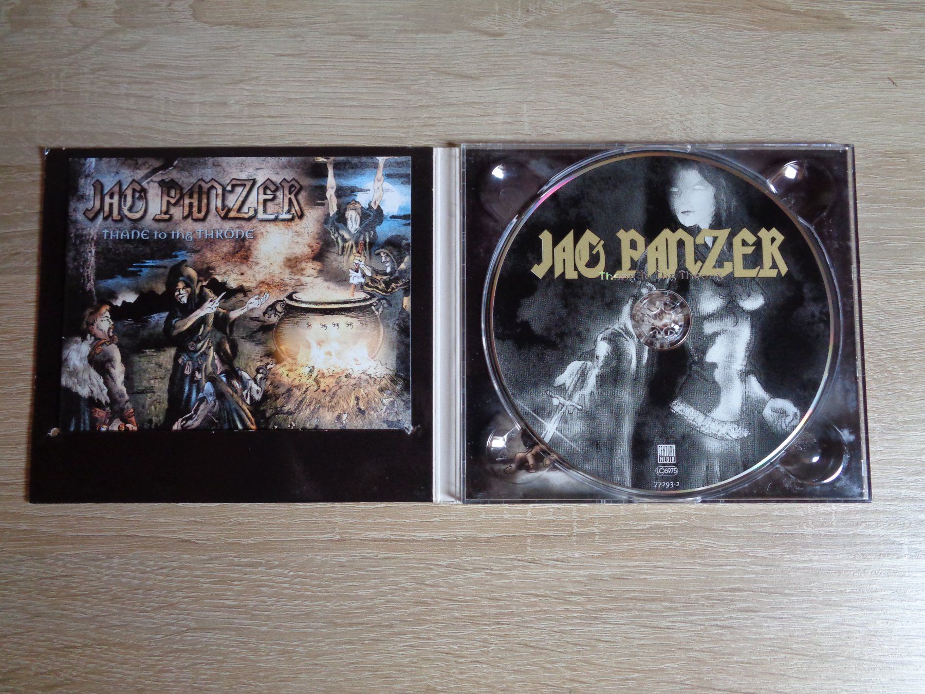 CD: JAG PANZER - THANE TO THE THRONE – Usato da Weiningen ZH venduto da Princebebe 1