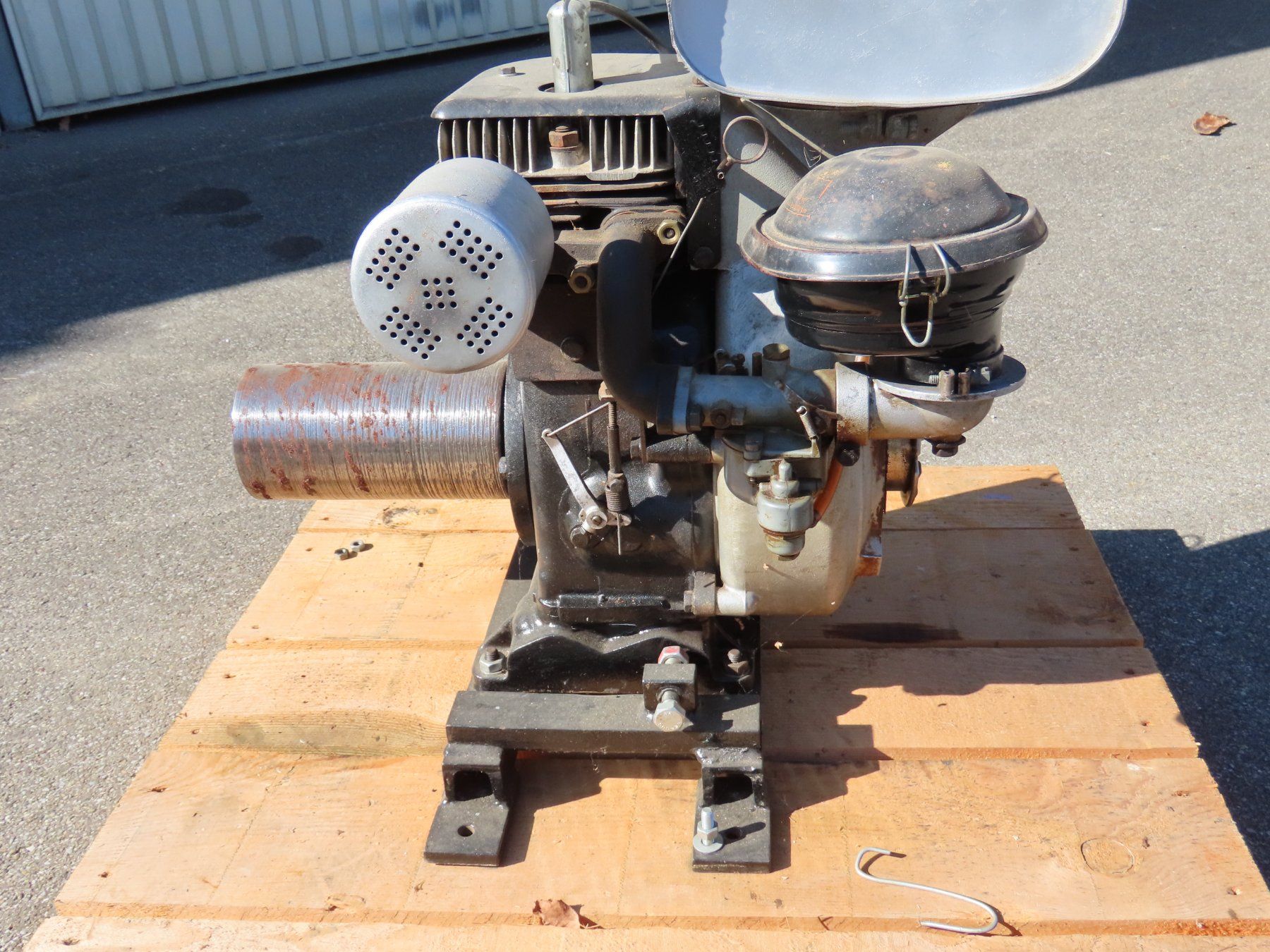 Motori: Mag Motor 1045 Stationärmotor Rapid – Usato da Kradolf venduto da Schraube8 4