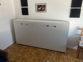 Wandklappbett