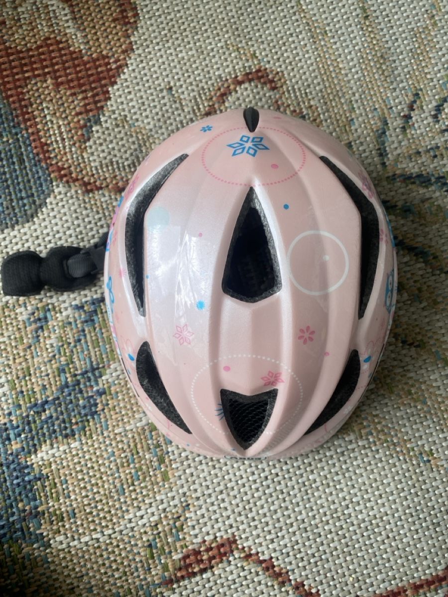 Caschi: Mädchenhelm Grösse 52-57cm, Farbe Rosa. – Usato da Rüschlikon venduto da Granulat204