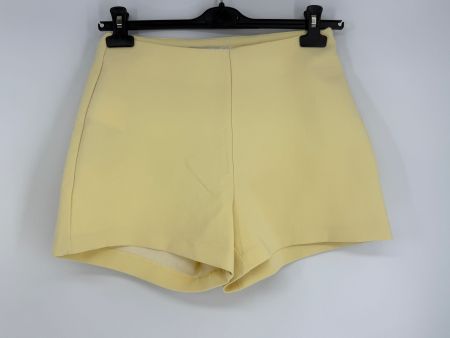 hellgelbe Shorts Gr. 36 von Amisu