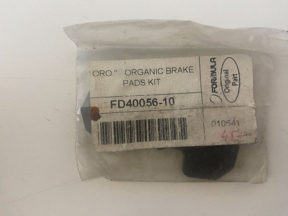 Formula Bremsbelag Organisch Inkl. Feder | Oro, Grau, FD40102-10 | Ersatzbeläge Für Formula Bremsen
