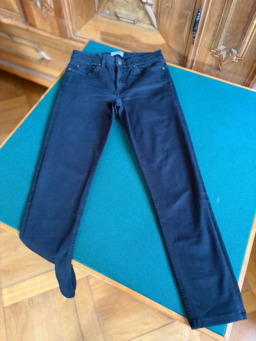 Jeans: ANCE STUDIOS  Größe 26/32 Denim Schwarz NP 450,- – Usato da Interlaken venduto da Bona55 3