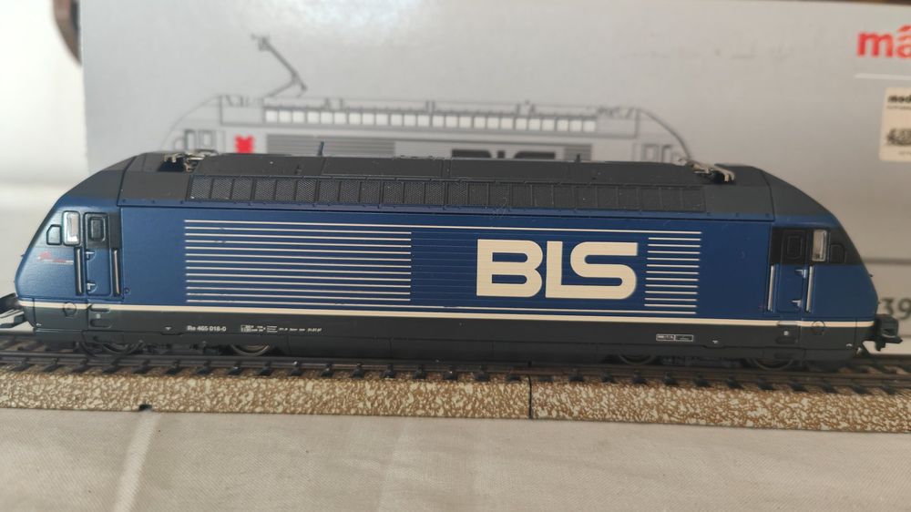Märklin Modelleisenbahnen: Märklin 39606, Re 465 BLS, Delta – Gebraucht aus Thun von bis_mg82