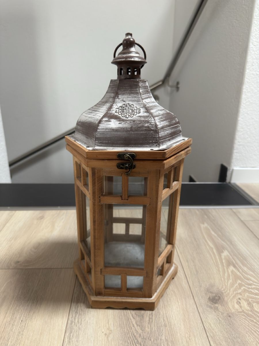 Lanterne: Holz Laterne, Vintage Look – Usato da Sarmenstorf venduto da Nathaliie_21