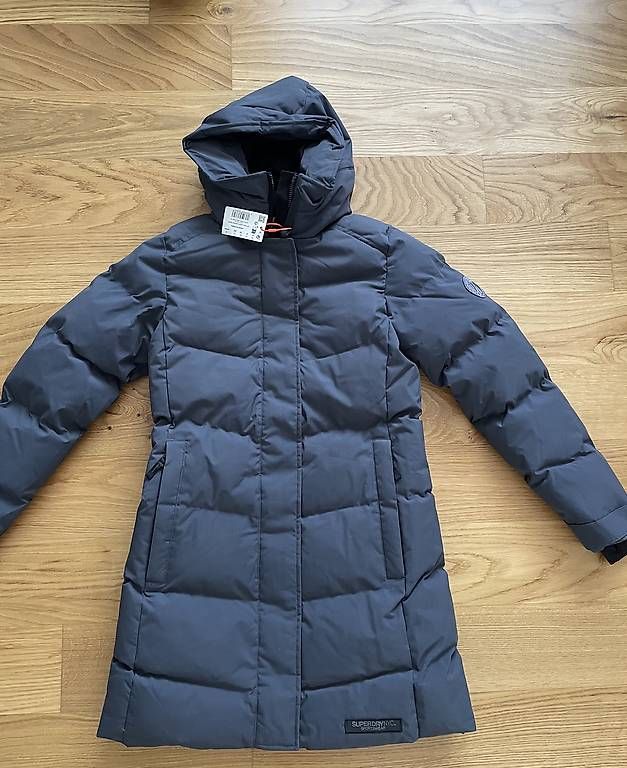 Superdry Jacken: Winterparka Damen – Gebraucht aus Berg SG von kat_5kws