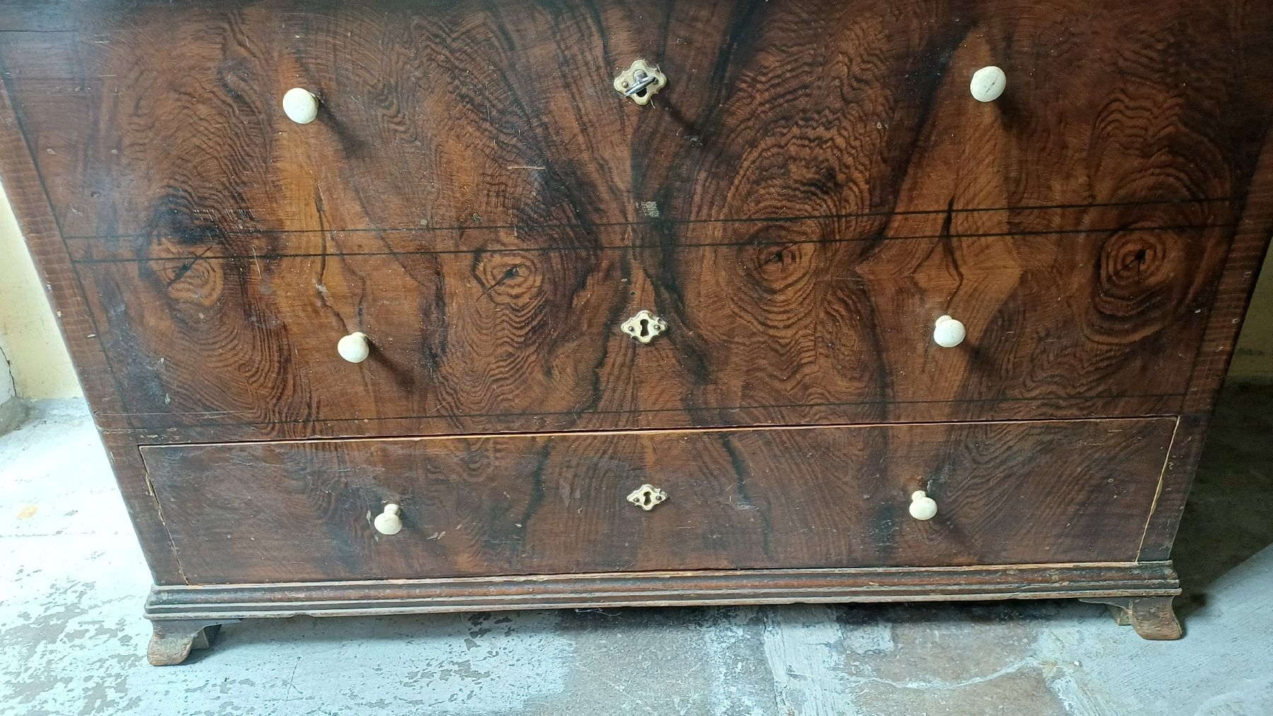 Cassapanche: Biedermeier Truhe m. Schublade – Usato da Flawil venduto da Naphtali 1