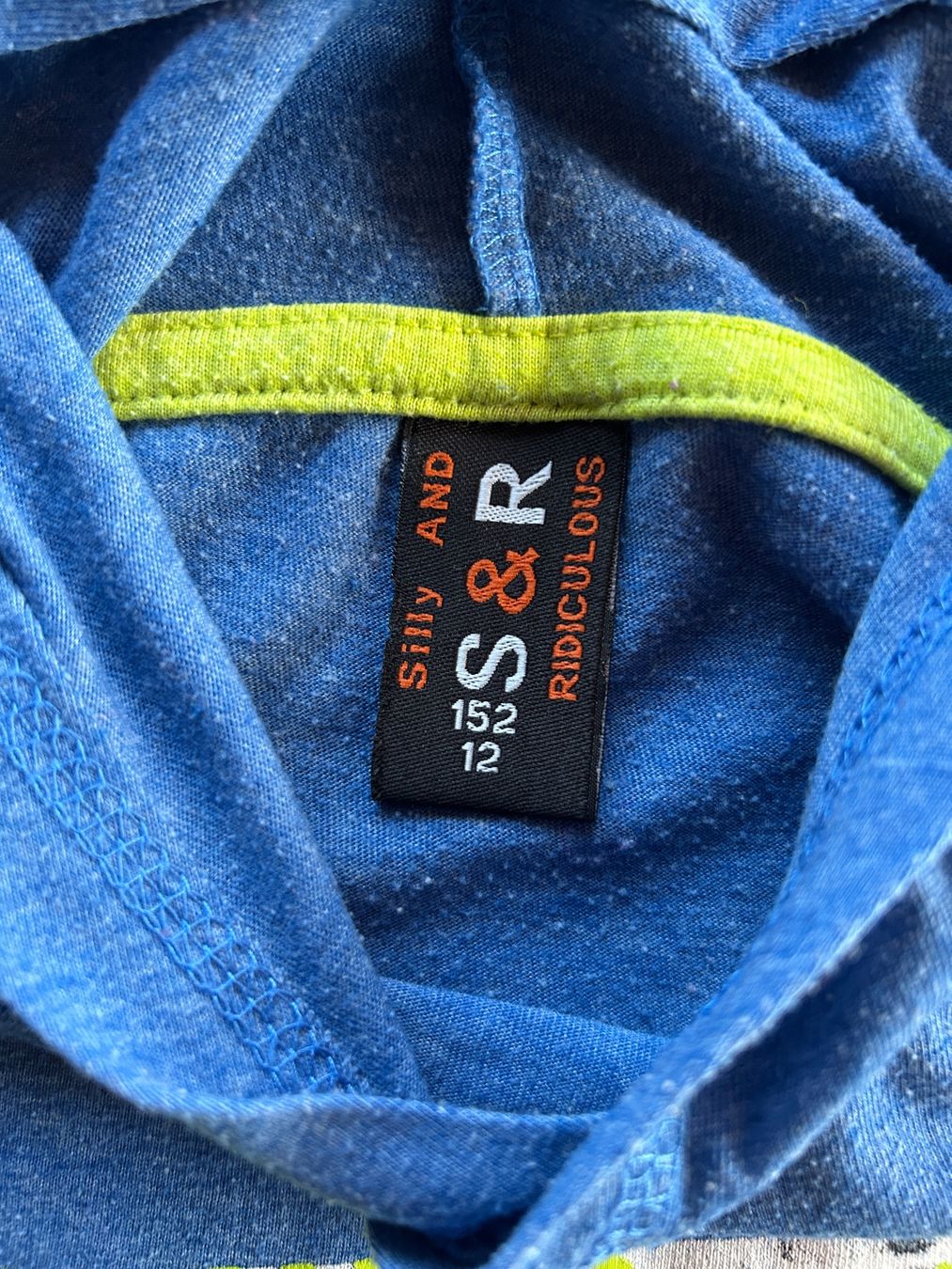 Maglioni & Felpe: Dünner Kinder Kapuzen-Pullover Grösse 152 – Usato da Grosswangen venduto da che_gr 1