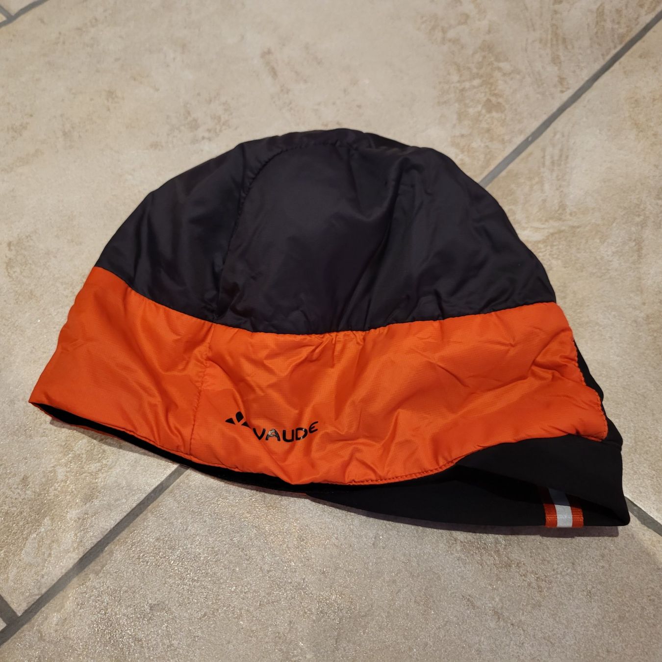 Copricapi, berretti & cappellini: Vaude Warm Plus Unterhelm-Mütze – Usato da Lostorf venduto da Benidomi1 2