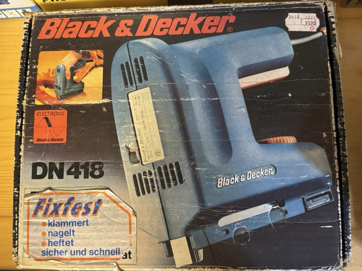 Alle Werkzeuge: Black & Decker DN 416 Klammerer – Gebraucht aus Maisprach von 4464