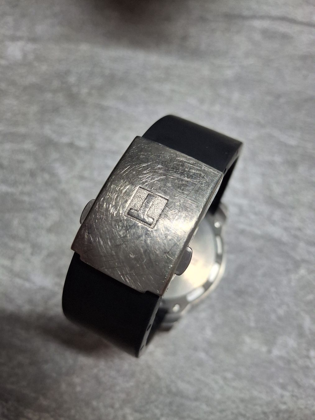 Tissot Montres: Tissot  T Touch 2 Ab,1.- Chf. – D'occasion à Reiden par Flomy-72 6