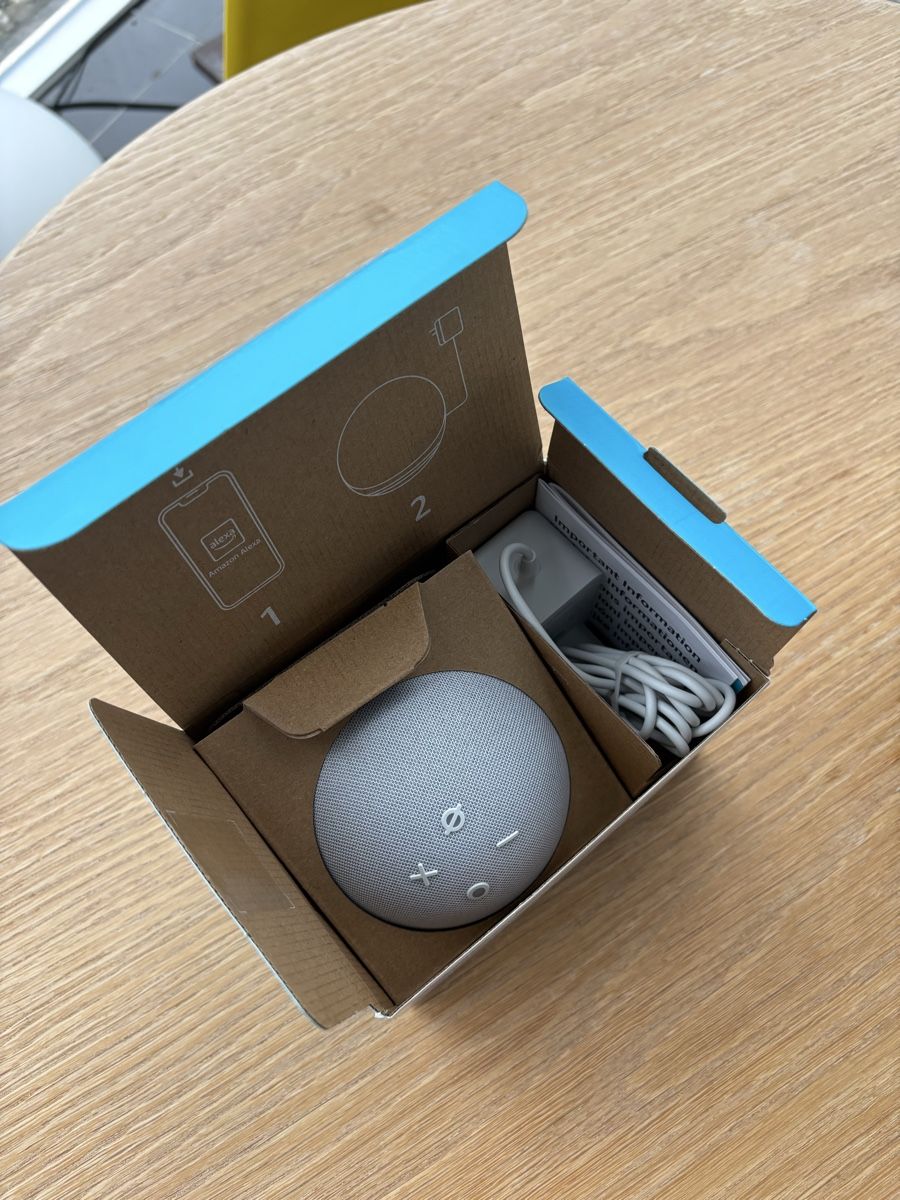 Amazon Casse acustiche: Amazon Echo Dot 5. Gen. mit Netzteil, ungeöffnet! – Nuovo e nell'imballaggio originale da Rüttenen venduto da Peace61 2