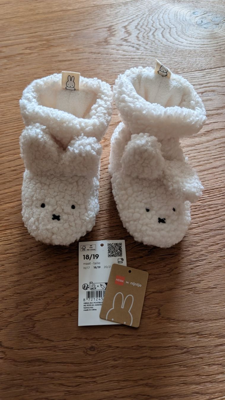 Chaussures garçon: Babyschuhe – Neuf (Voir description) à Läufelfingen par sup_lf5n