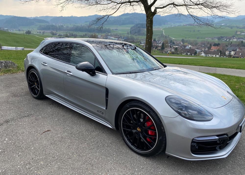 Porsche Panamera GTS Sport Turismo