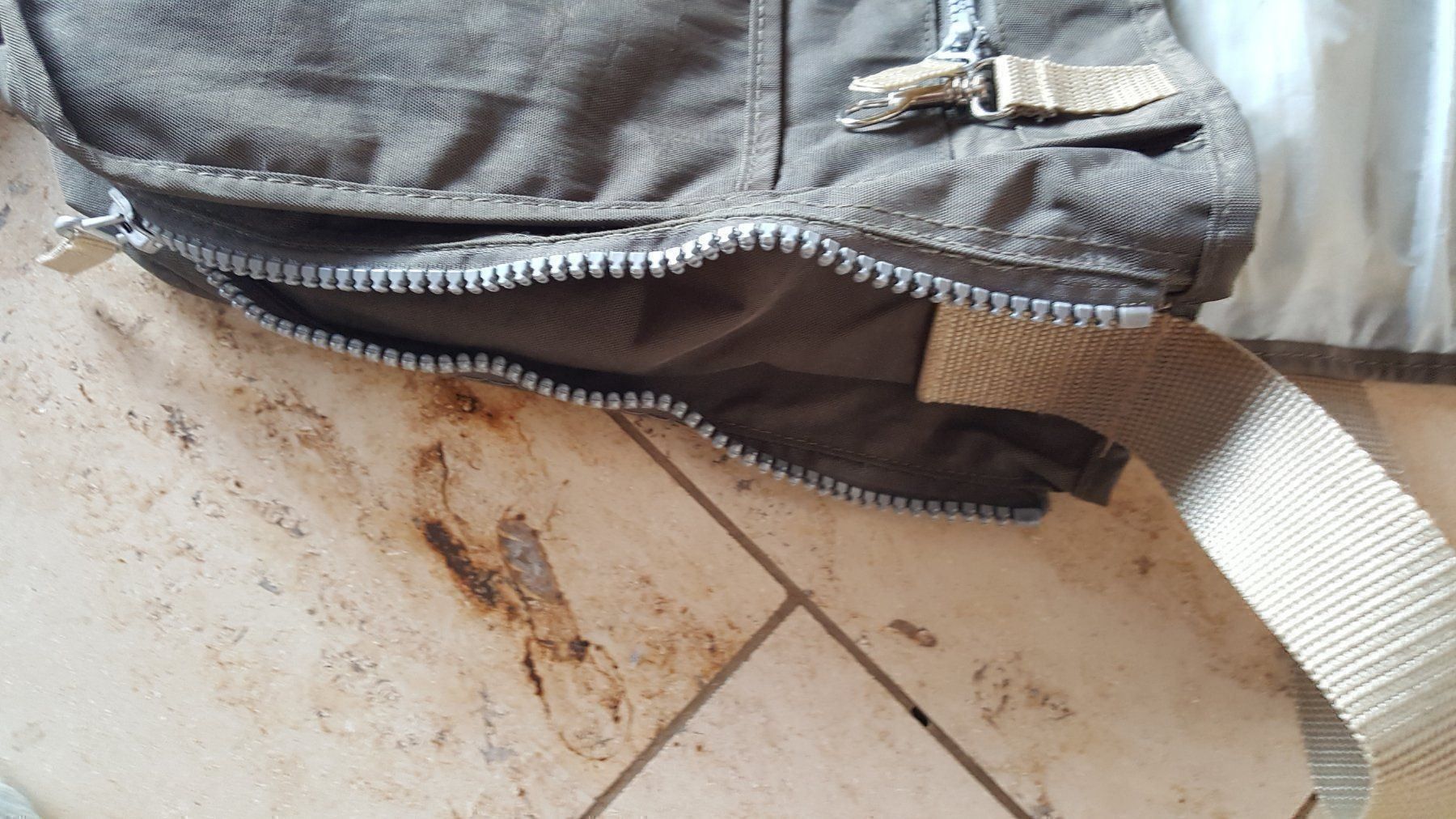 Borse: Computertasche Dicke +Bändel verstellbar – Nuovo (secondo la descrizione) da Hondrich venduto da Ebro01 2