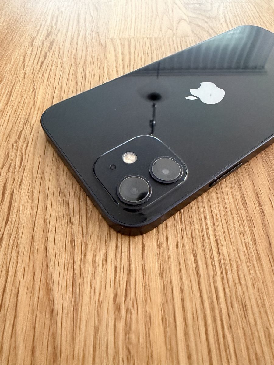 Apple Telefoni cellulari / Smartphones: iPhone 12 Black 64GB, Display kratzerfrei, OVP – Usato da Kaufdorf venduto da joel_ko 4