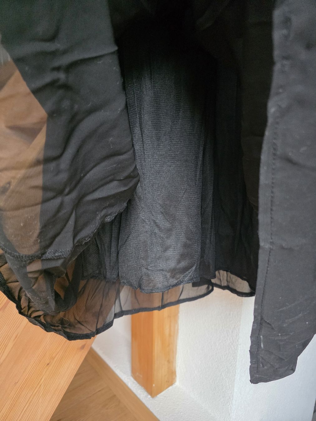 Vestiti: Schwarzes Sommerkleid mit Spitze, Gr. M /L – Nuovo (secondo la descrizione) da Toffen venduto da ver_x68f 5