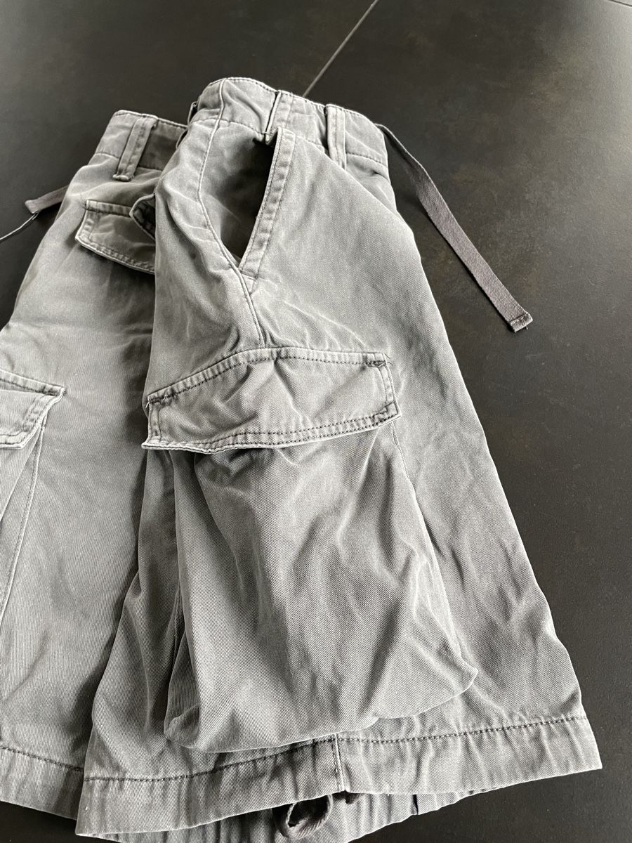 Pull&Bear Pantaloni: Shorts mit Seitentaschen – Usato da Aarau Rohr venduto da foodlover 6