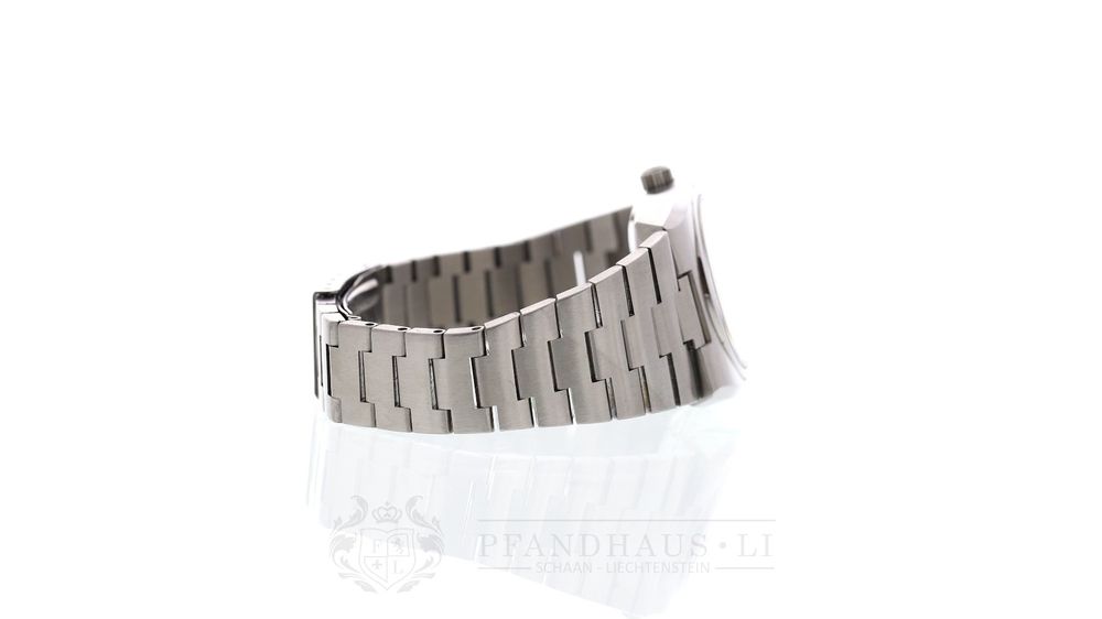 Omega Geneve Megaquartz Damenuhr ungetragen NOS 8