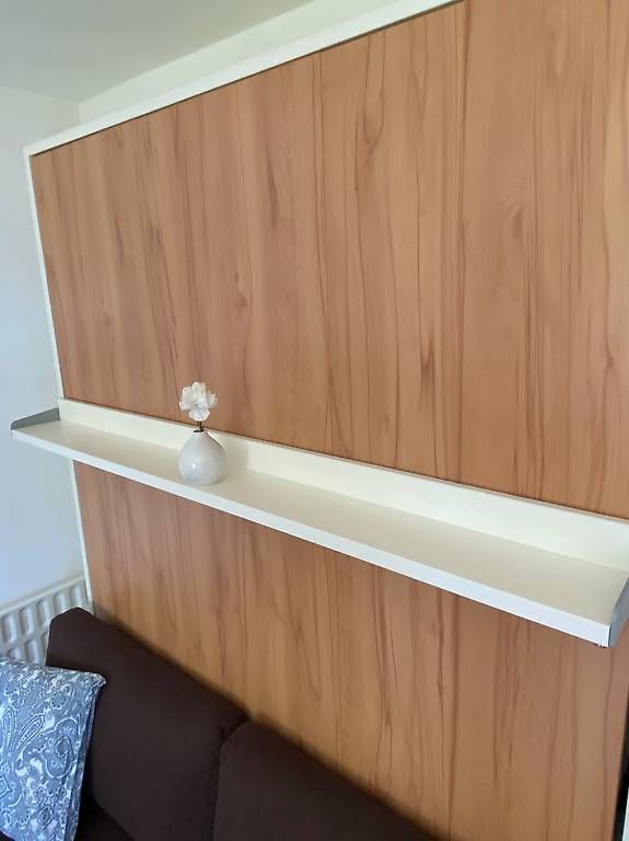 Divani: Wandklappbett mit Sofa  "2 Raumwunder" – Usato da Wangen venduto da Mj15 2