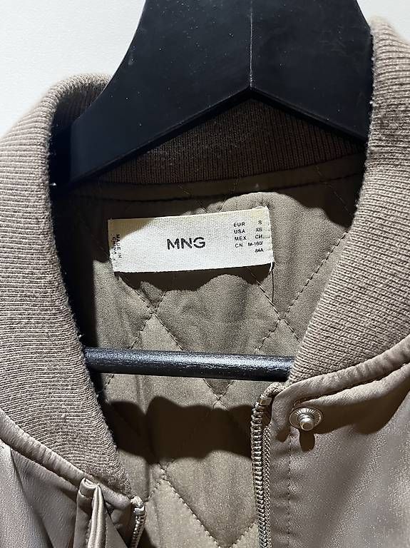 Giacche: MANGO Jacke – Usato da Zürich venduto da apple-pie12 2