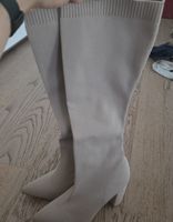 Frauen Stiefel beige Strick Grösse 38 neuwertig