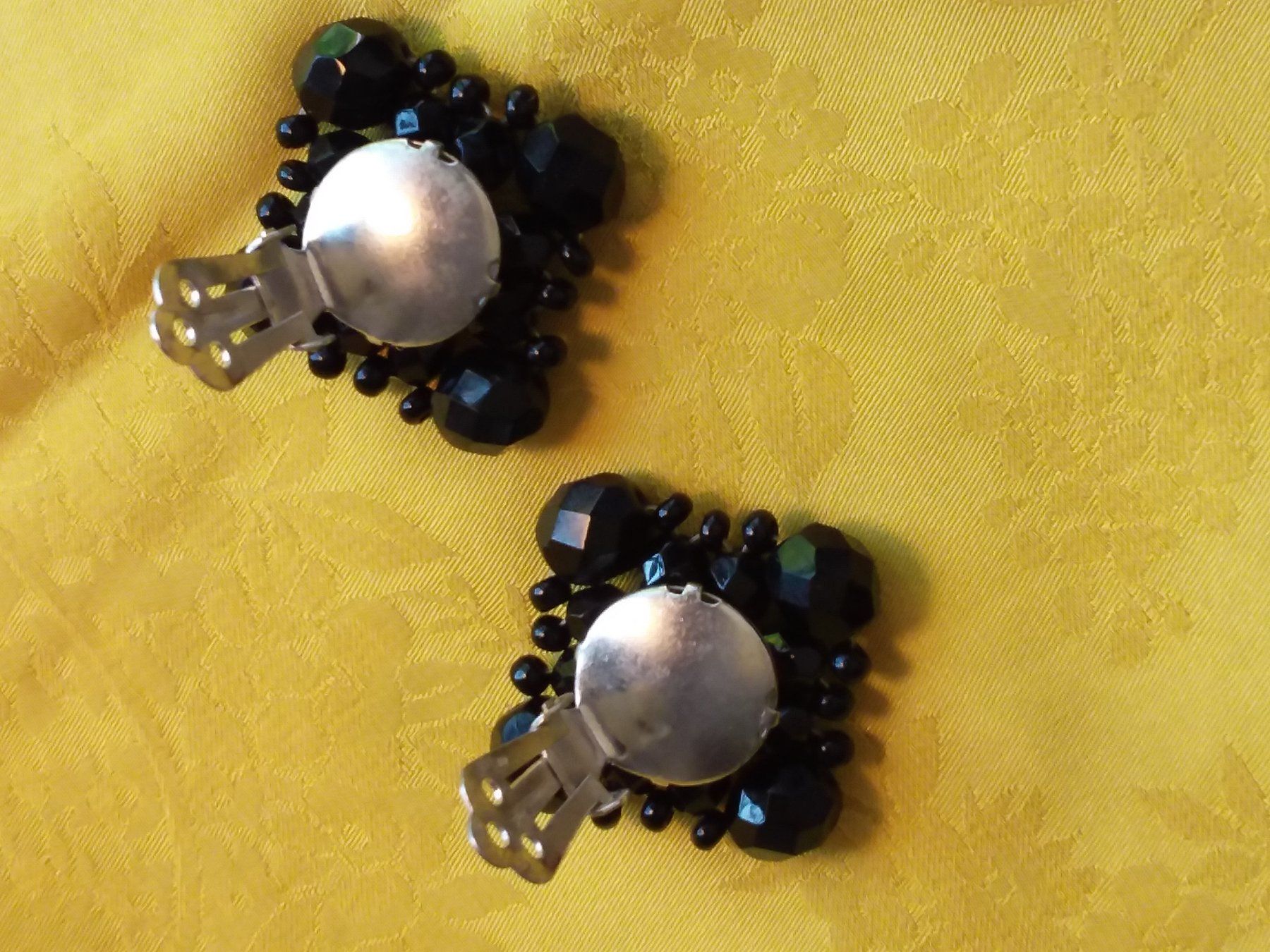 Orecchini pendenti & Orecchini a lobo: Vintage Top schwarz Ohrclips ca 1950 – Usato da Zürich venduto da sanwit 3
