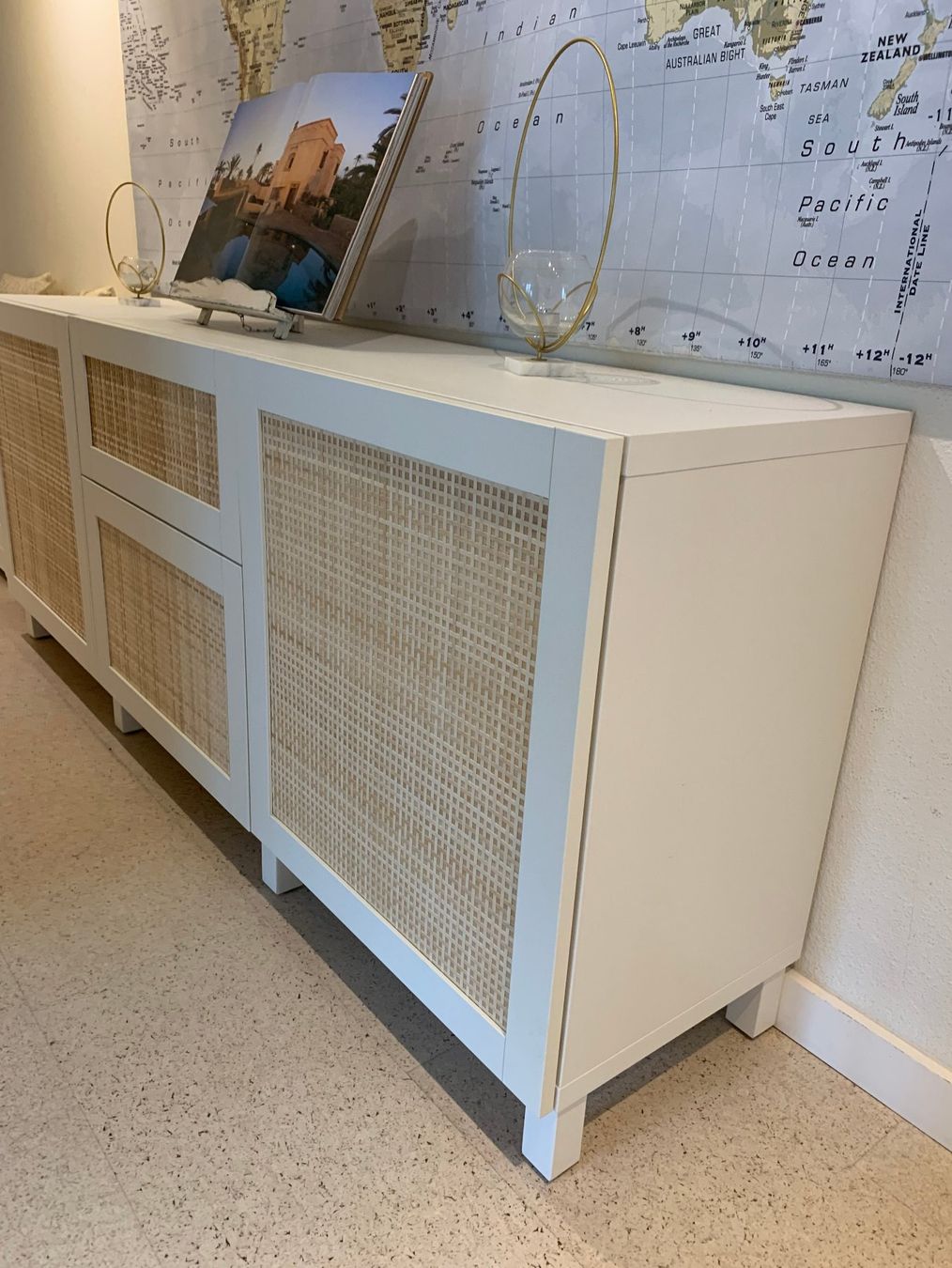 Ikea Cassettiere: Besta Kommode Sideboard Aufbewahrungsmöbel – Nuovo (secondo la descrizione) da Zürich venduto da Mobach 3